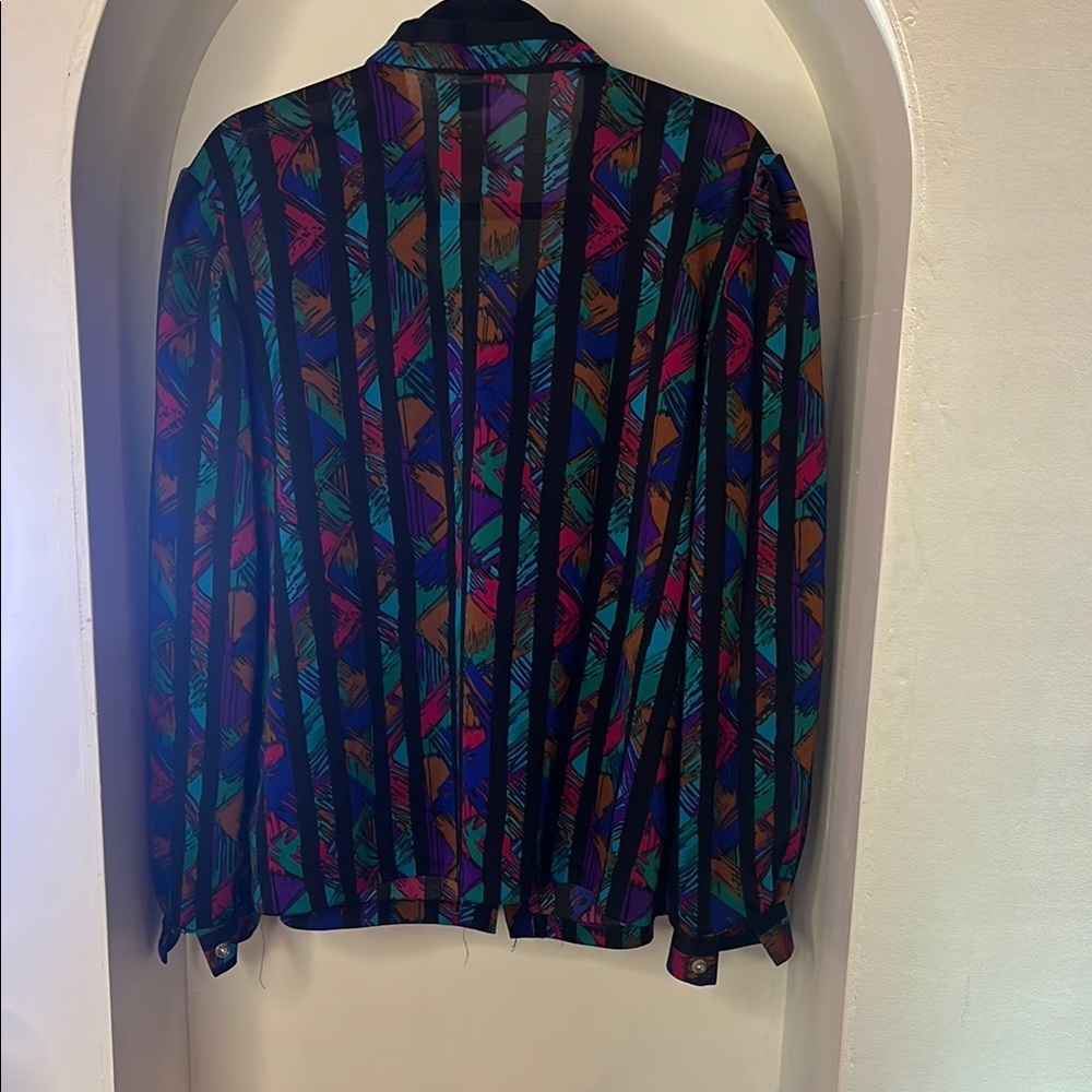 Blair Vibrant Geometric Top - Picture 3 of 4